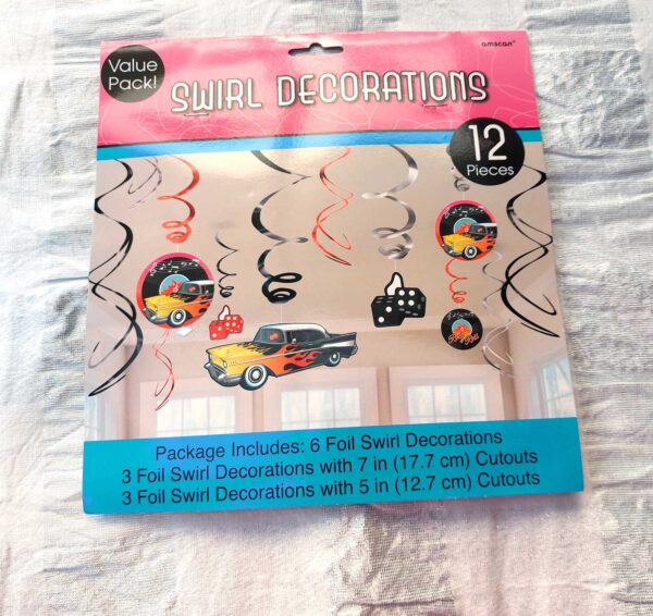 Amscan Classic 50's Hanging Swirl Decorations 12 Pieces - Image 3
