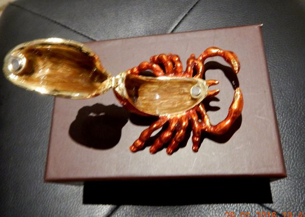 Womens Gift Jewellery Trinket Holder Scorpion Jewelled ornament holder with box - Image 7